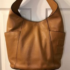 Tory Burch Bombe T hobo